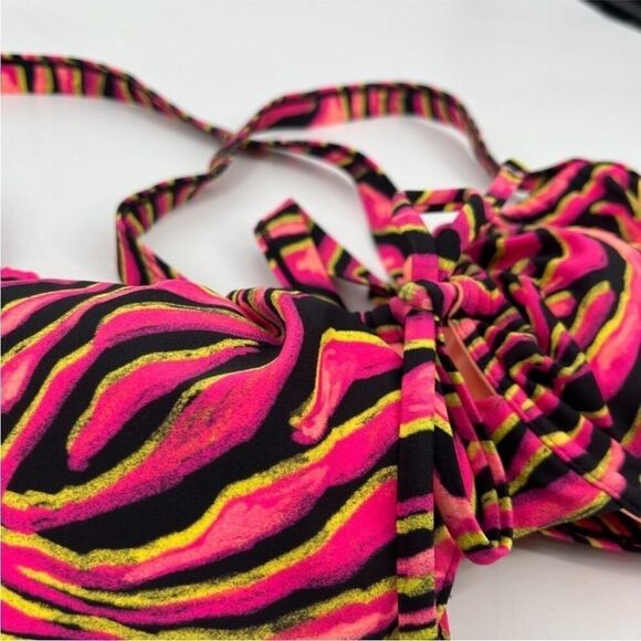 Salt + Cove Mane Event Underwire Bralette Bikini Top NWT size S Zebra Print swim - Picture 11 of 13